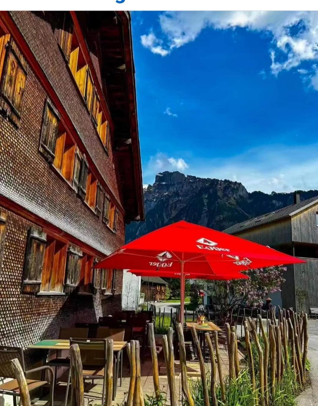 Naze'S Hus Mellau Hotell Exteriör bild
