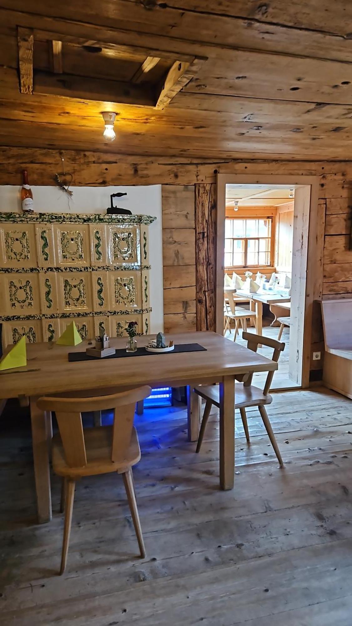 Naze'S Hus Mellau Hotell Exteriör bild